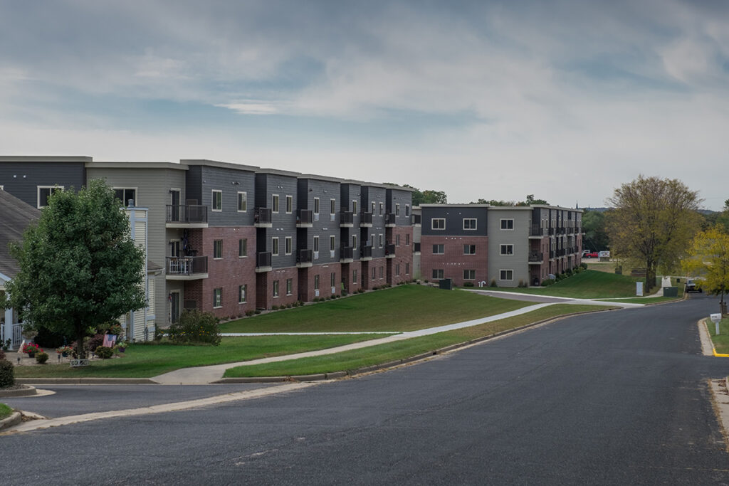 Huntington-Apts-2